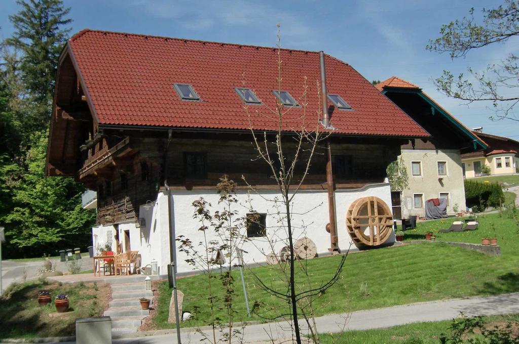 Heuholzmühle Privatzimmer Elixhausen Exterior foto